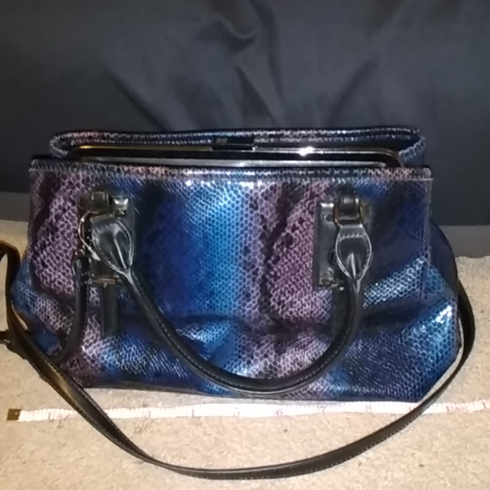 NWT Simply Vera WangTriple Entry Satchel